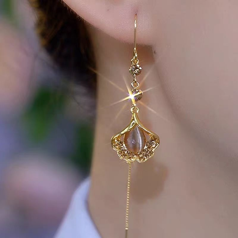 14k Gold-Plated Elegant Ginkgo Leaf Earrings