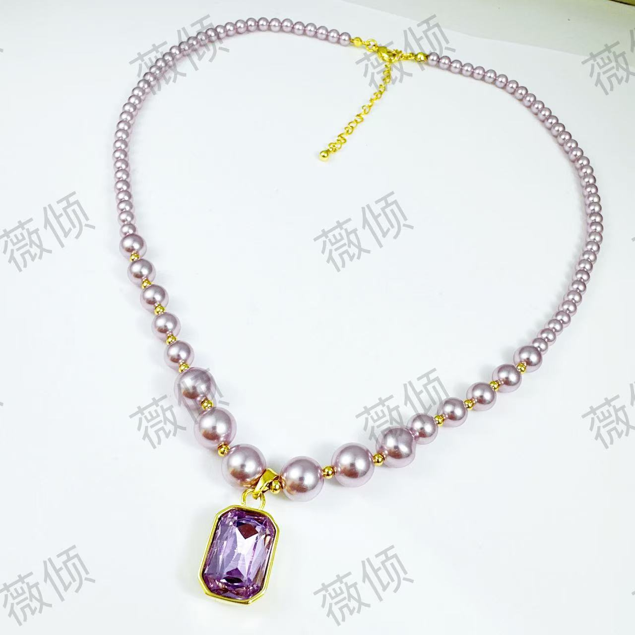 Copper Alloy Synthetic Cubic Zirconia Acrylic Princess Necklace