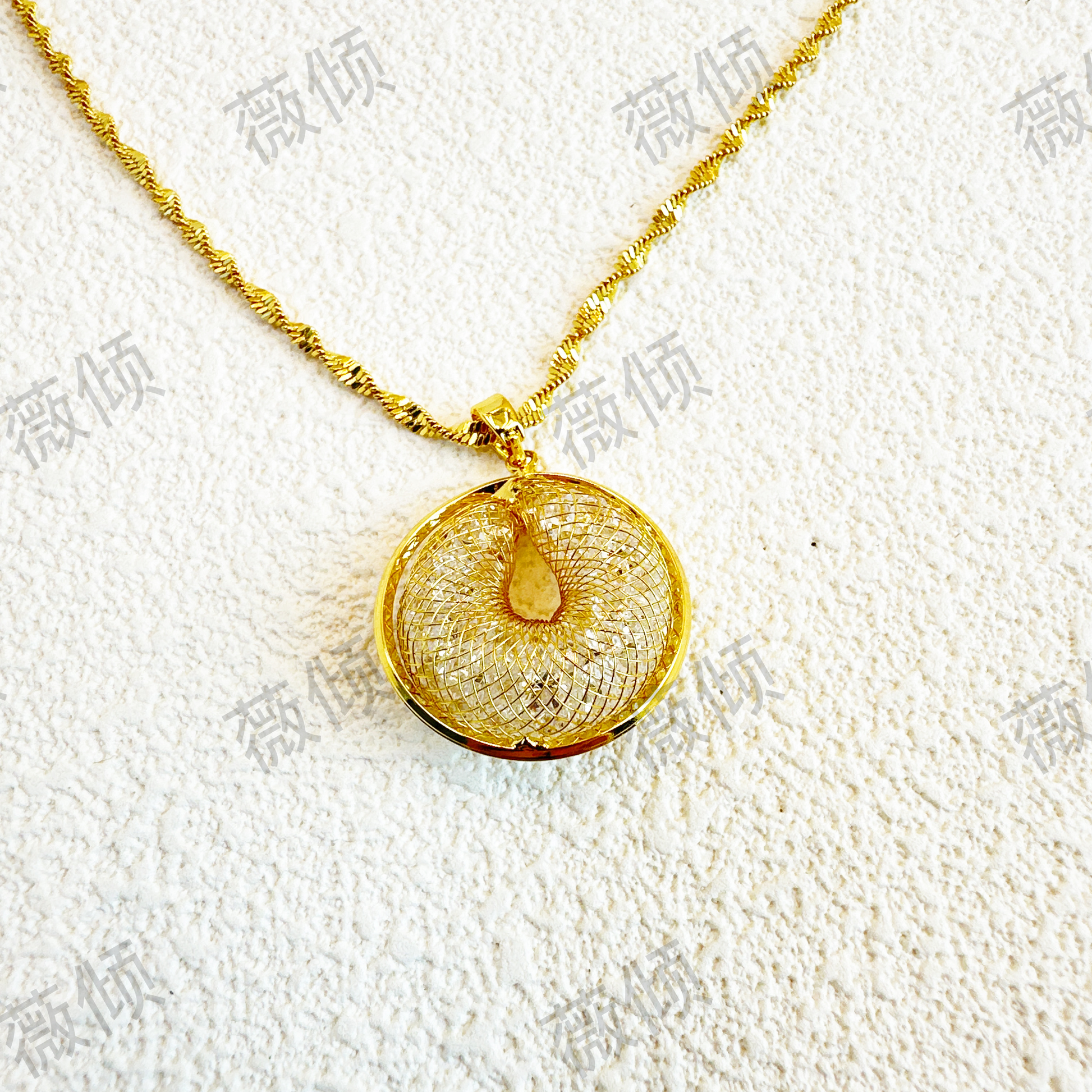 14k Gold Plated Adjustable 45 cm Circle Necklace