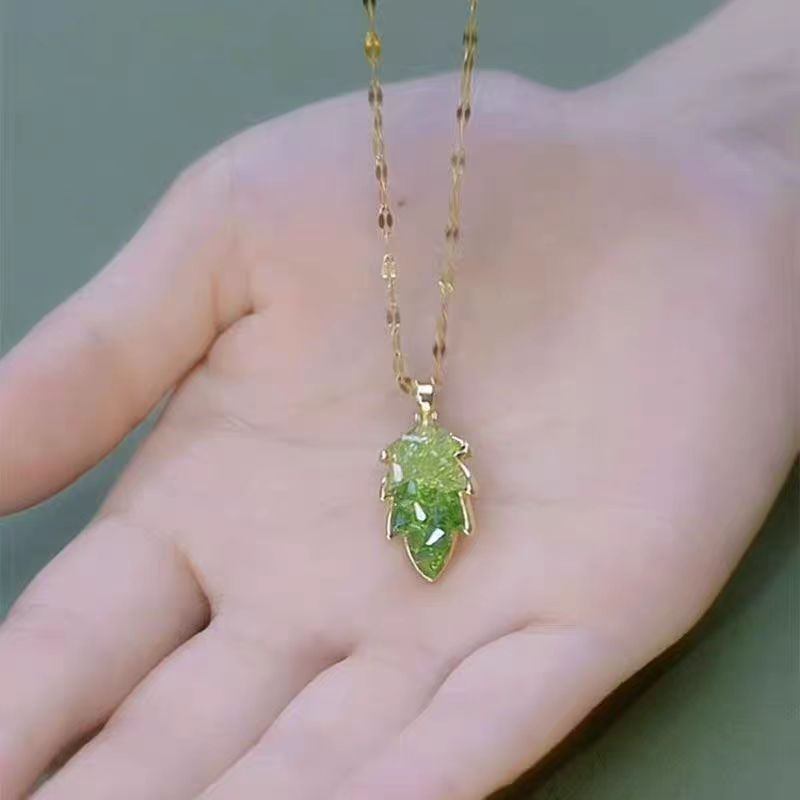 14k Gold Plated Elegant Leaf Necklace